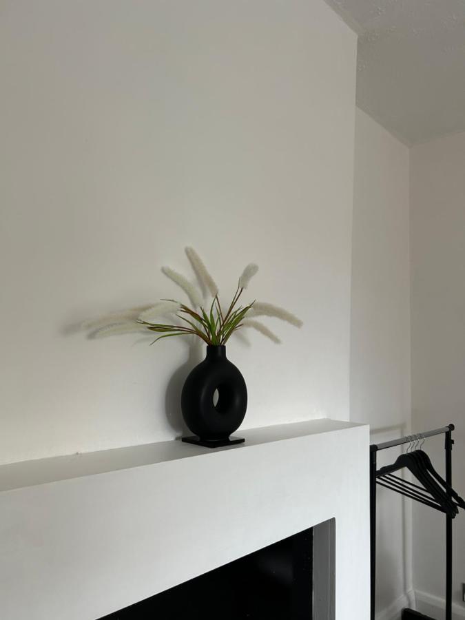 No6 Overnight Stays Free Onsite Parking Hindlip Exterior foto