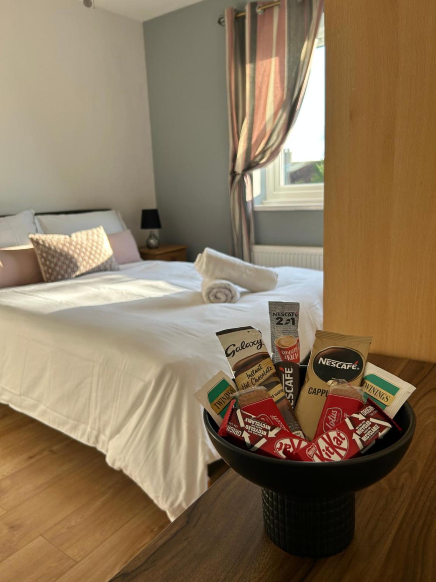 No6 Overnight Stays Free Onsite Parking Hindlip Exterior foto